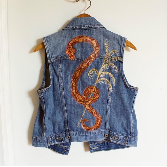 Custom Hand Painted Levi’s Jeans Denim Vest - Picture 1 of 7